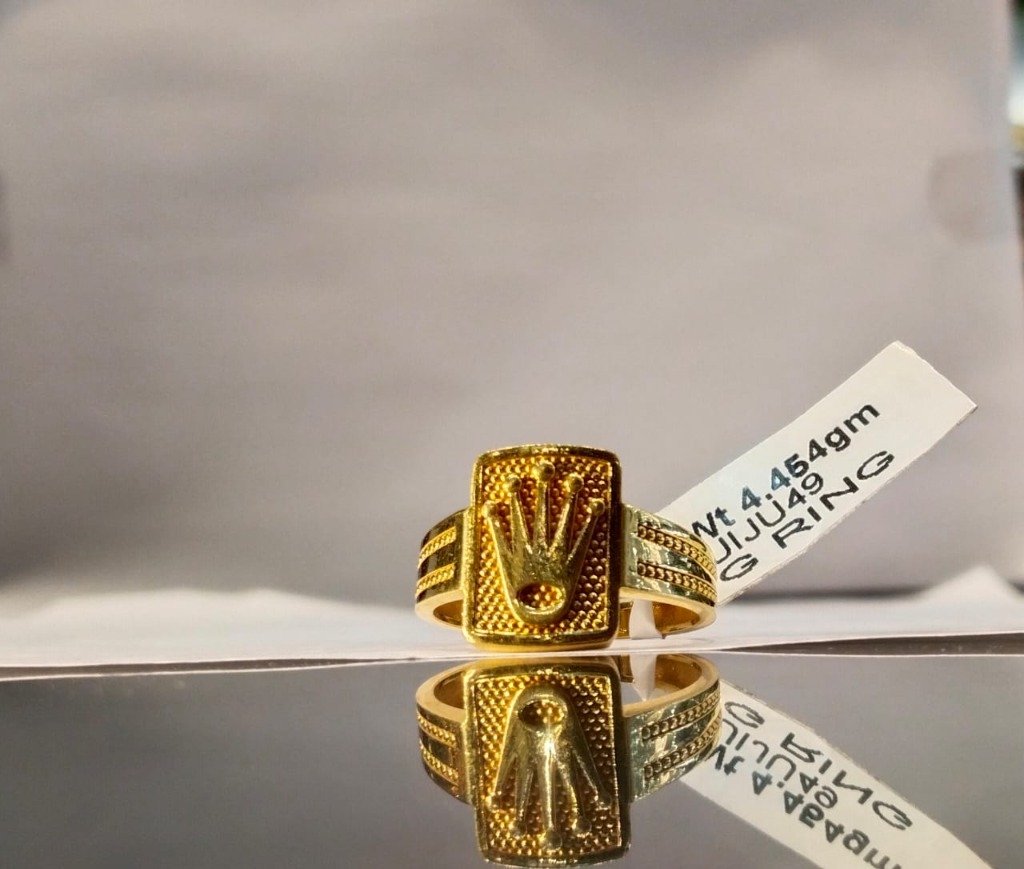 Royal Gold Rolex Crown Ring Udala